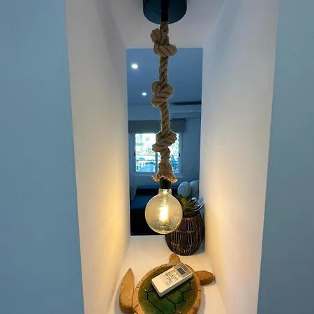 Waterfront 3 Bed Apartment, 90m From The Apartamento